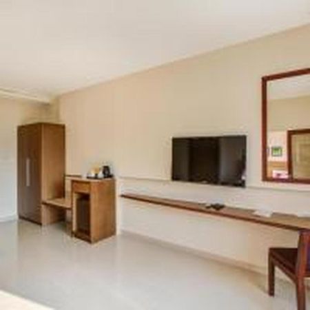 Hotel Palette - JK Residency Kelakam Extérieur photo